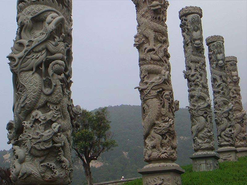 石龍柱雕刻風格展示